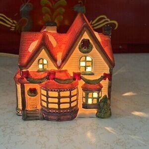 VTG NEW IN BOX Trim A Home 1995 Light Up Christmas Yellow with Red Roof House